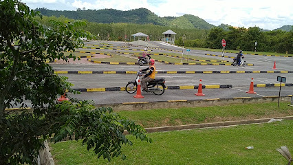 Sekolah Memandu Padang Terap - Pokok Sena 5 AC9h4nqjd3CBWb zDHzbUj341Lr9MaIOVPL6Di9Ww6Uhjixqj xYZWHtS2ydxhewao7A0et2fxzWtGV13KAoy3Ywe 7qACgWuyljPl4V6vJhQkQtXXg1nNSjBaE26pTgPIHl2t2 nNVKw426 h240 k no