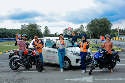 Excellence Automotive Driving Sdn Bhd - Banting 5 AF1QipOWE9fz1orxlWG7yhbHdX85PANtQiwvl4 jlP0Yw408 h272 k no