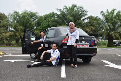 Institut Memandu Cemerlang Tawau - Tawau 5 AF1QipOmUuGdDXWj2b FSu1cI17af1Yo3k5VdNMSapEtw408 h272 k no
